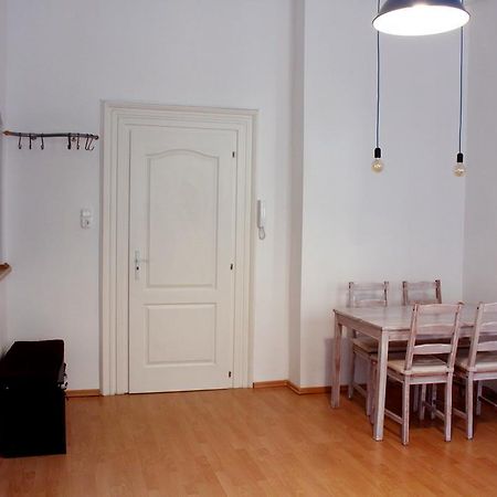 Bpm-Comfy Stay Bajcsy บูดาเปสต์ ภายนอก รูปภาพ