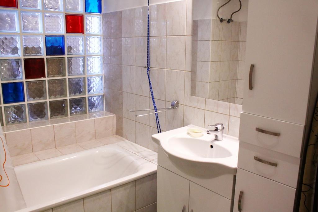 Bpm-Comfy Stay Bajcsy บูดาเปสต์ ภายนอก รูปภาพ