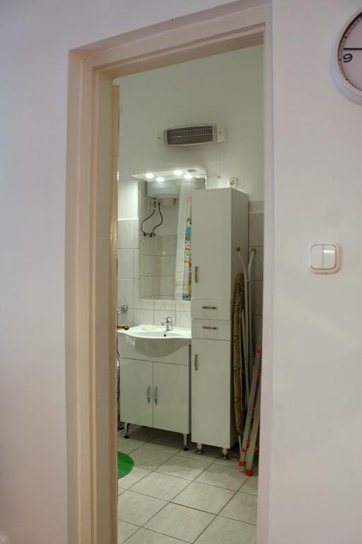 Bpm-Comfy Stay Bajcsy บูดาเปสต์ ภายนอก รูปภาพ